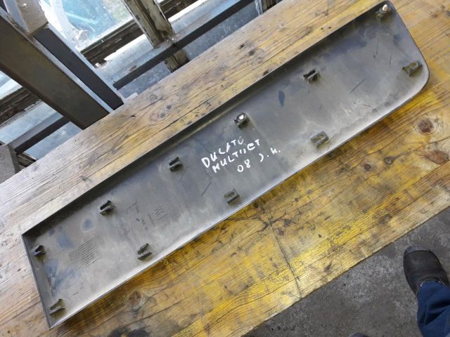 bontott PEUGEOT BOXER Jobb hátsó Ajtó Díszléc