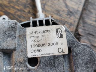 bontott PEUGEOT BOXER Jobb hátsó Ajtózár