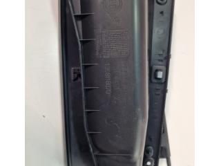 bontott PEUGEOT BOXER Kesztyűtartó