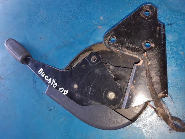 bontott PEUGEOT BOXER Kézifék Kar