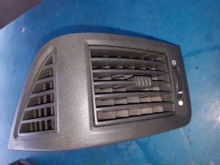 bontott PEUGEOT BOXER Középső Bal Szellőző
