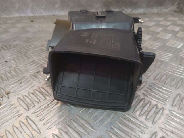 bontott PEUGEOT BOXER Középső Bal Szellőző