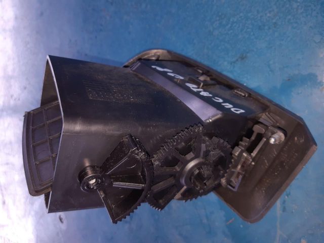 bontott PEUGEOT BOXER Középső Jobb Szellőző