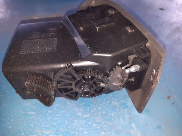 bontott PEUGEOT BOXER Középső Jobb Szellőző