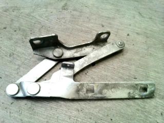 bontott PEUGEOT BOXER Motorháztető Jobb Zsanér