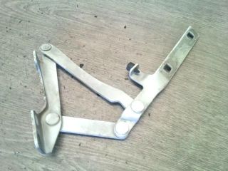 bontott PEUGEOT BOXER Motorháztető Jobb Zsanér