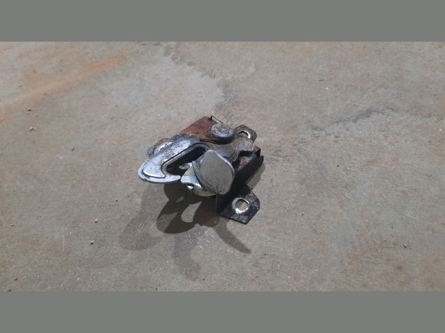 bontott PEUGEOT BOXER Motorháztető Zárszerkezet