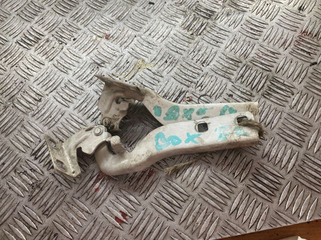 bontott PEUGEOT BOXER Motorháztető Zsanér Pár