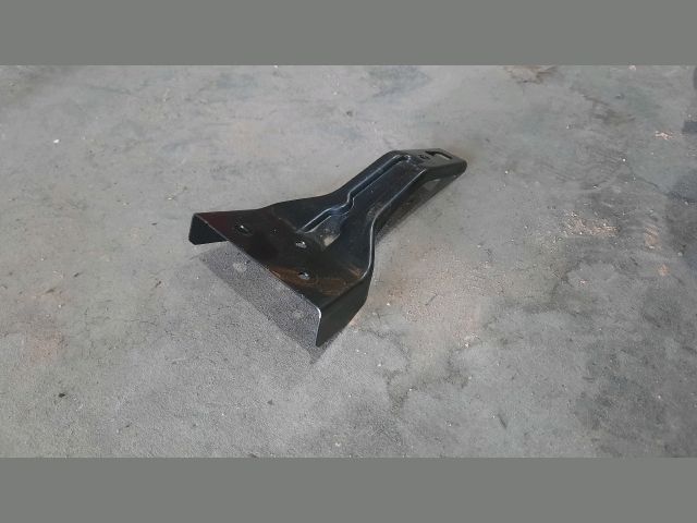 bontott PEUGEOT BOXER Műszerfal Tartó Vas