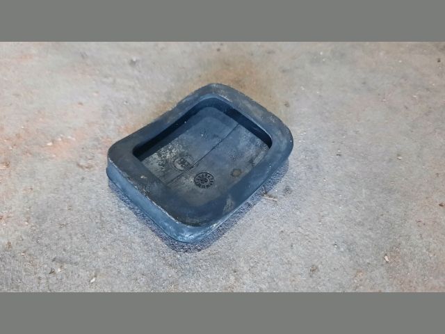 bontott PEUGEOT BOXER Pedálgumi