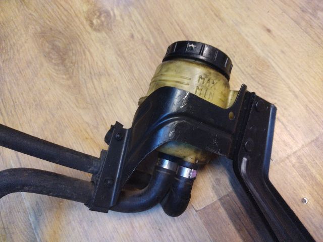 bontott PEUGEOT BOXER Szervóolaj Tartály