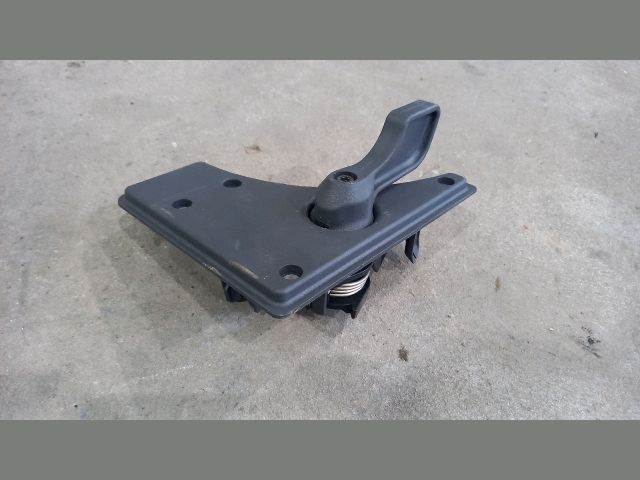 bontott PEUGEOT BOXER Tolóajtó Belső Kilincs