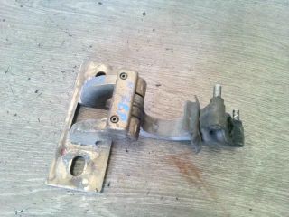 bontott PEUGEOT BOXER Tolóajtó Sín Görgő