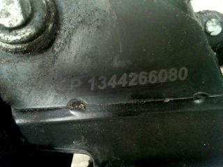 bontott PEUGEOT BOXER Tolóajtó Sín Görgő