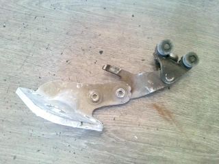 bontott PEUGEOT BOXER Tolóajtó Sín Görgő