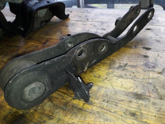 bontott PEUGEOT BOXER Váltó Tartó Bak (Pozíciófüggetlen)