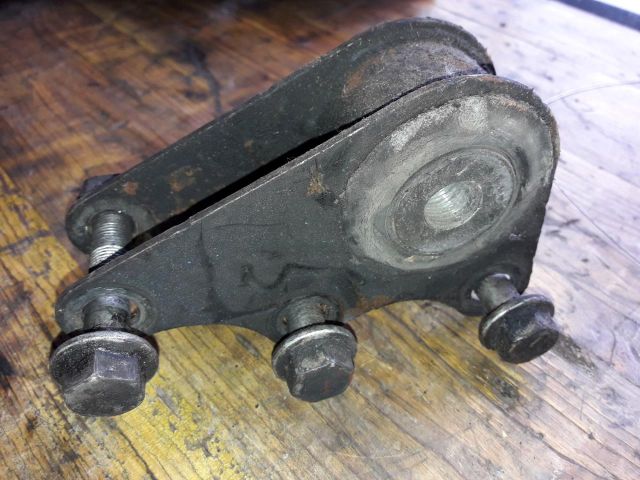 bontott PEUGEOT BOXER Váltó Tartó Bak (Pozíciófüggetlen)