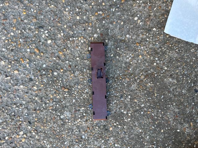 bontott PEUGEOT BOXER Vészvillogó Kapcsoló