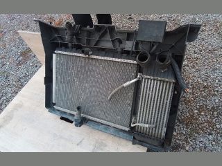 bontott PEUGEOT EXPERT Komplett Homlokfal (Részeivel)