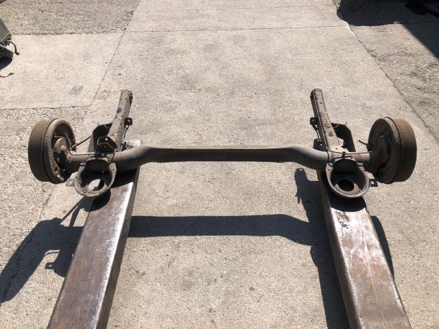 bontott PEUGEOT EXPERT Hátsó Híd (Dobfékes)