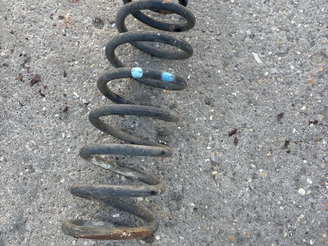 bontott PEUGEOT EXPERT Hátsó Rugó