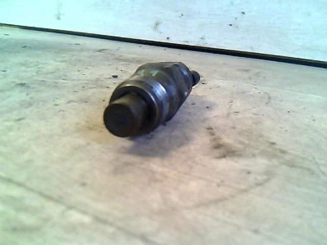 bontott PEUGEOT EXPERT Porlasztó (1 db)