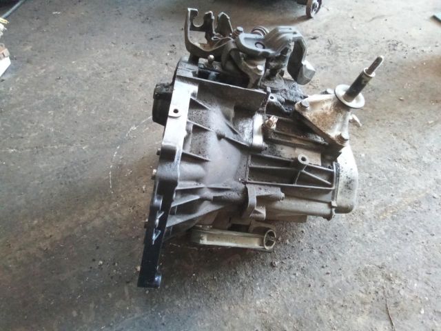 bontott PEUGEOT EXPERT Váltó (Mechanikus)