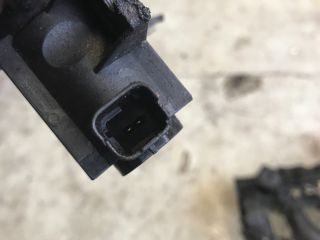 bontott PEUGEOT EXPERT Turbó Vákum Szelep