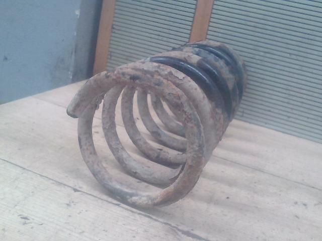 bontott PEUGEOT EXPERT Hátsó Rugó