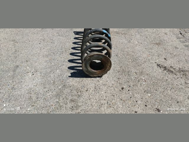 bontott PEUGEOT EXPERT Hátsó Rugó