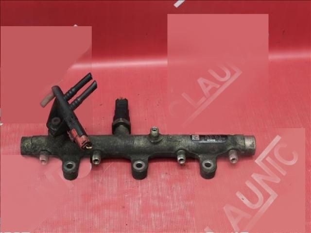 bontott PEUGEOT EXPERT Porlasztó Sor / Híd