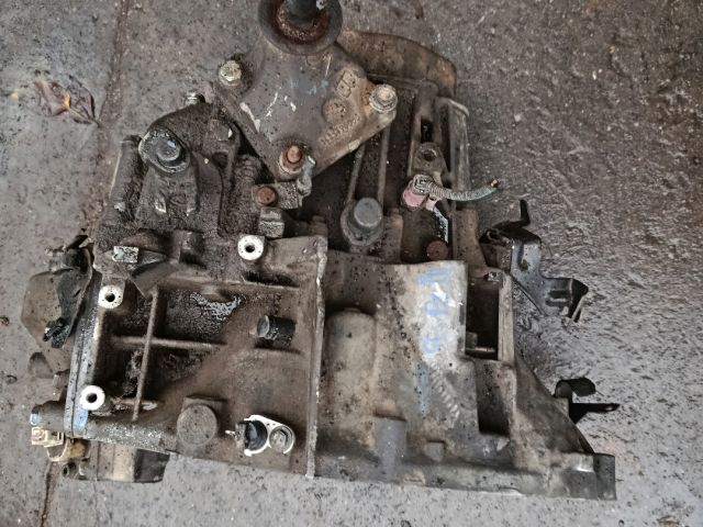 bontott PEUGEOT EXPERT Váltó (Mechanikus)