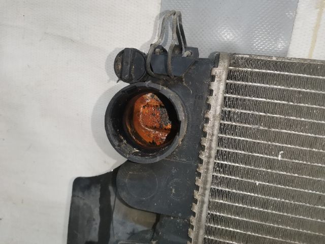 bontott PEUGEOT EXPERT Vízhűtő Radiátor (Klímás)