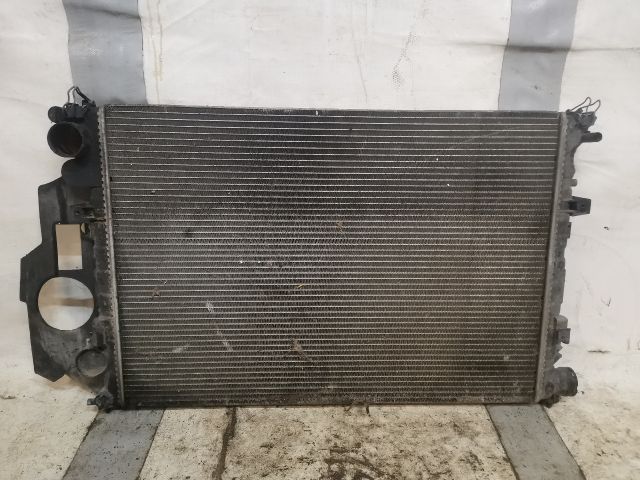 bontott PEUGEOT EXPERT Vízhűtő Radiátor (Klímás)