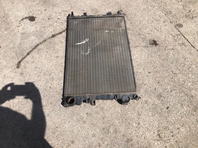 bontott PEUGEOT EXPERT Vízhűtő Radiátor (Klímás)