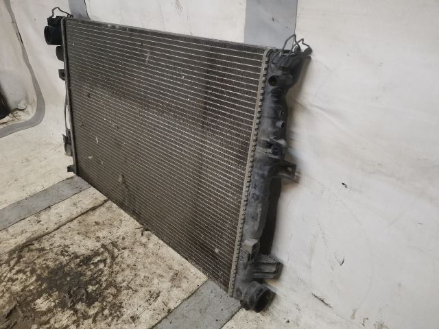 bontott PEUGEOT EXPERT Vízhűtő Radiátor (Klímás)