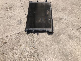 bontott PEUGEOT EXPERT Vízhűtő Radiátor (Klímás)