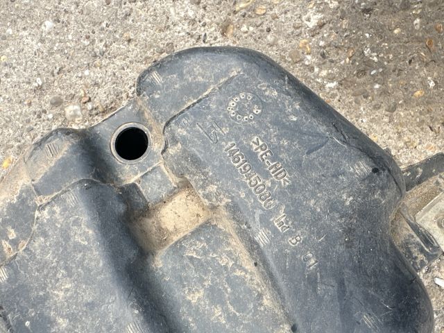 bontott PEUGEOT EXPERT Ablakmosó Tartály