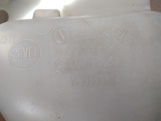 bontott PEUGEOT EXPERT Ablakmosó Tartály