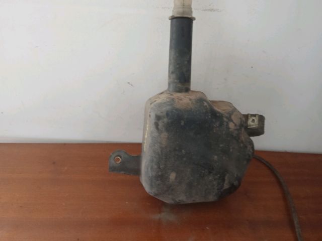 bontott PEUGEOT EXPERT Ablakmosó Tartály