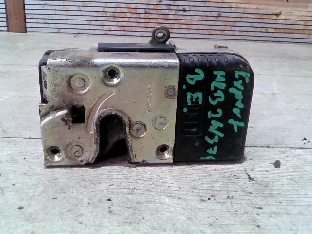 bontott PEUGEOT EXPERT Bal első Ajtózár