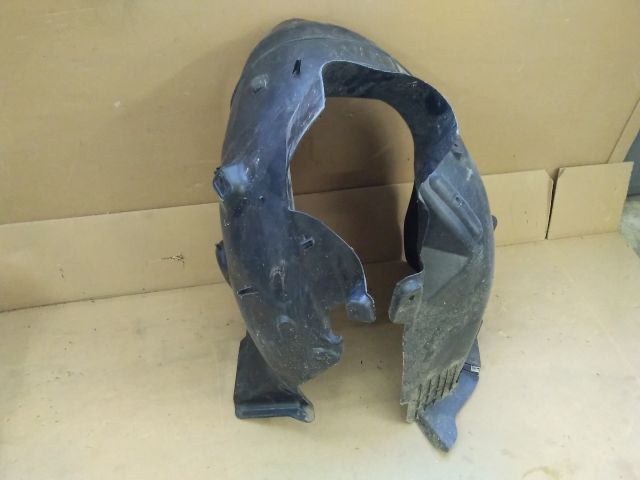 bontott PEUGEOT EXPERT Bal első Dobbetét (Kerékjárati, Műanyag)