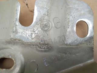 bontott PEUGEOT EXPERT Bal Fényszóró Tartó