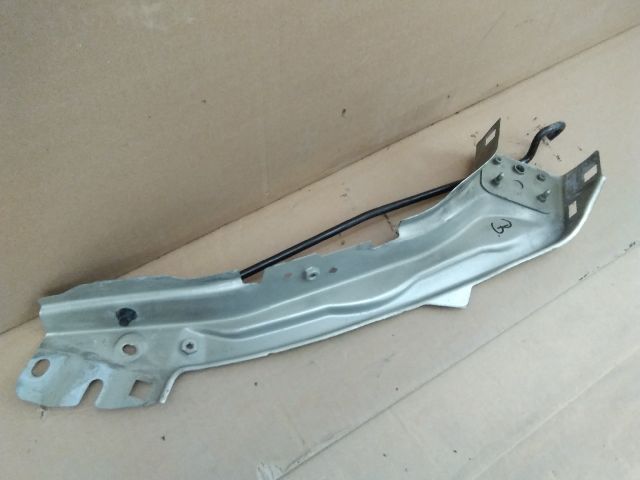 bontott PEUGEOT EXPERT Bal Fényszóró Tartó