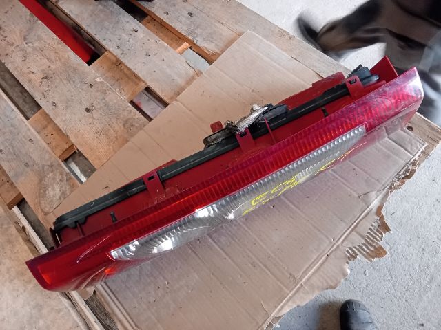 bontott PEUGEOT EXPERT Bal Hátsó Lámpa