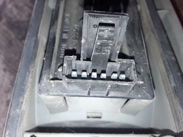 bontott PEUGEOT EXPERT Bal Hátsó Lámpa