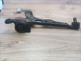 bontott PEUGEOT EXPERT Bal Lengőkar Tartó