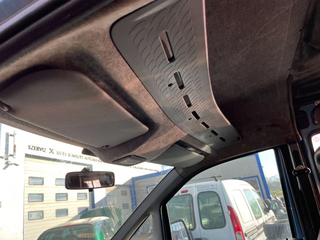 bontott PEUGEOT EXPERT Bal Napellenző