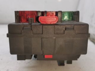 bontott PEUGEOT EXPERT Biztosítéktábla Utastér