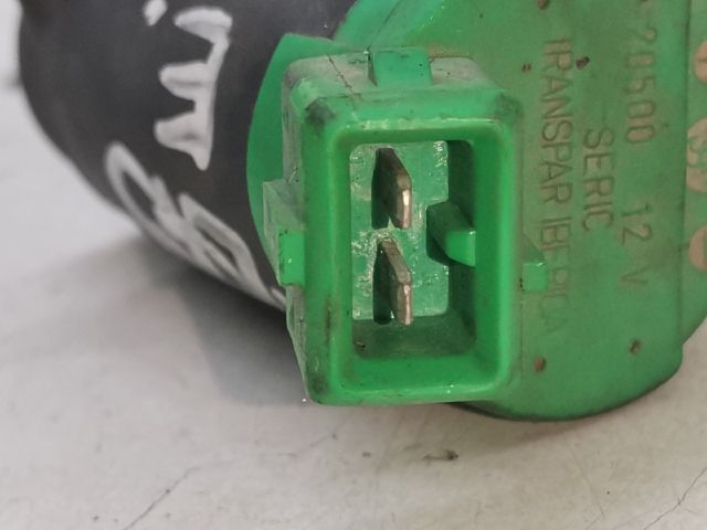 bontott PEUGEOT EXPERT Első Ablakmosó Szivattyú